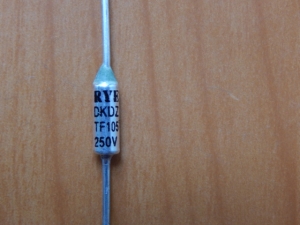 Термопредохранитель RY-01 105C 15A