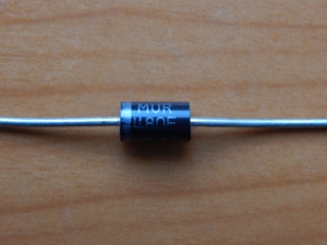 MUR480E (800V, 4A, 75ns)
