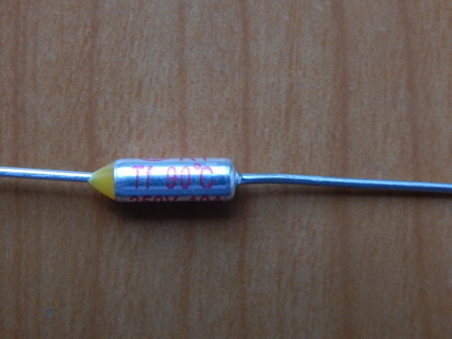 Термопредохранитель RY-01 90C 10A