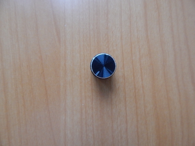 Ручка для аппаратуры D=15mm L=17mm черная №8B