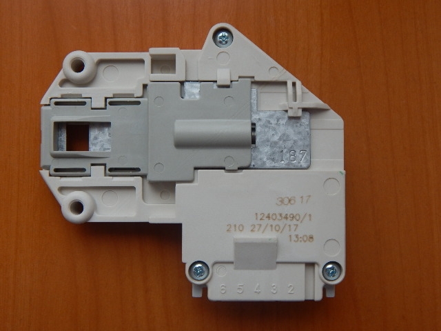 Блокировка люка Electrolux, Zanussi (1240349017, INT004ZN)