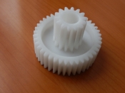 Комплект шестерен (2 шт.) мясорубки Kenwood MG700 (KW712649 + ...)  (SKW002)