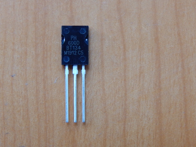 BT134-600D