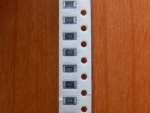 Резистор SMD      150om  0.25w  1206 (150R) 5%  (151)