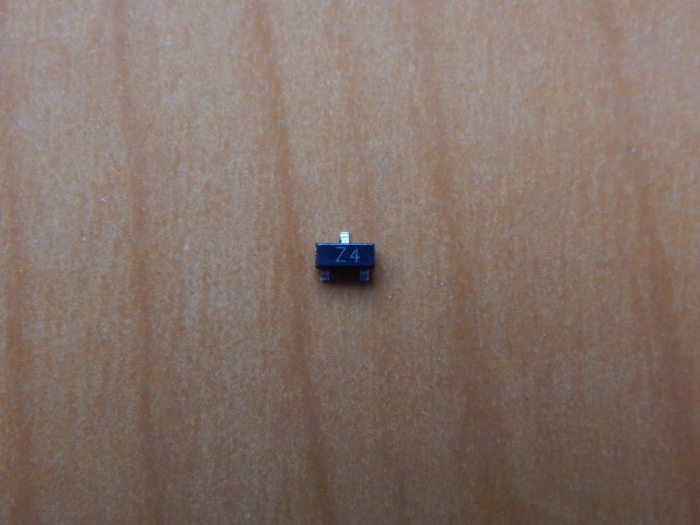 Стабилитрон SMD 6.2v 0.25w (BZX84-C6V2) (Z4)