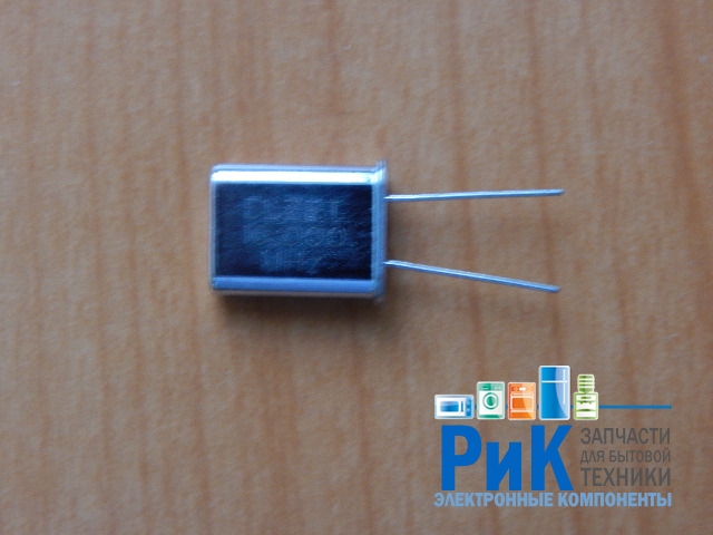 Кварцевый резонатор 16.0MHz  HC-49/U