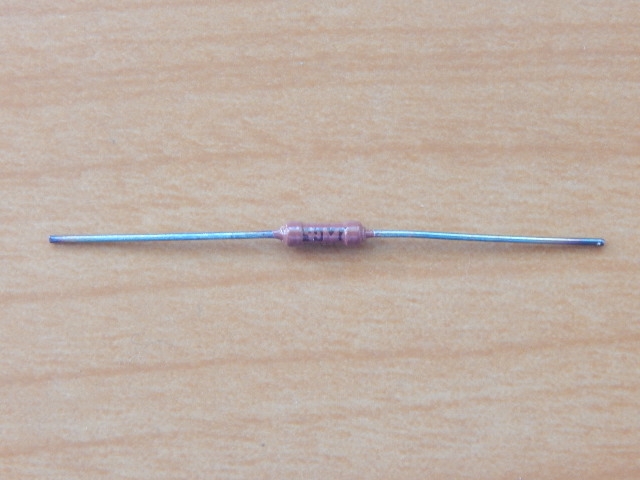 Резистор 0.125w 620om (620R) 5% (С2-33Н)