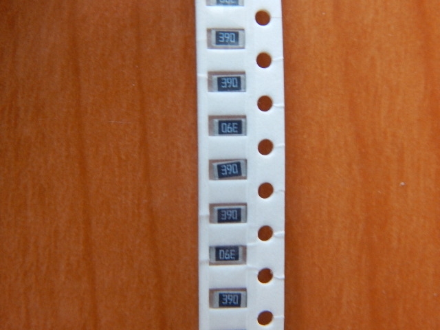 Резистор SMD       39om  0.25w  1206 (39R) 5%  (390)