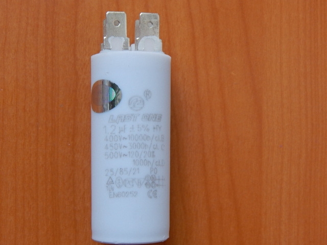 CBB60H 1.2mkF 450v (клеммы)