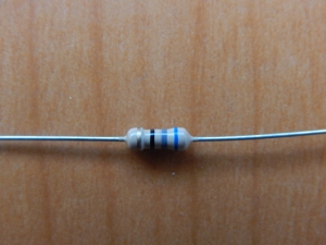 Резистор  0.25w        68om (68R) 5%