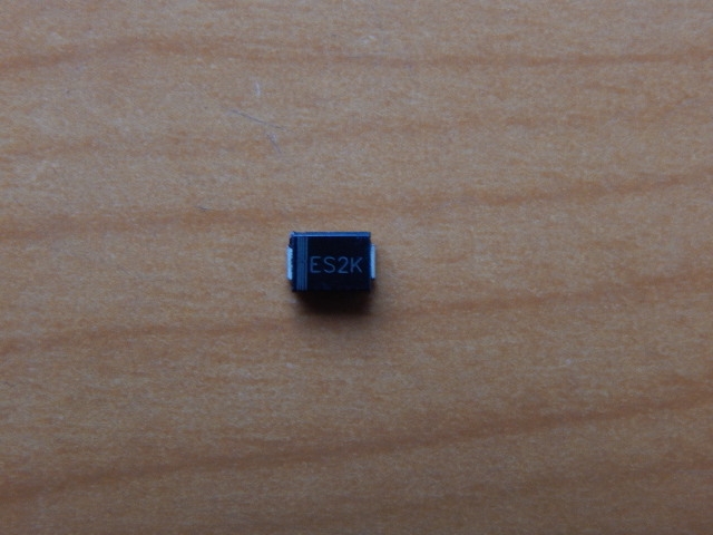 ES2K (800V, 2A, 35ns) SMD