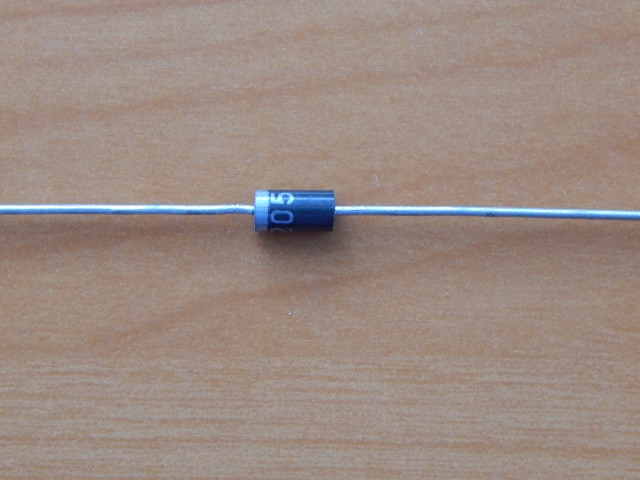 FR205 (600V, 2A, 250ns)