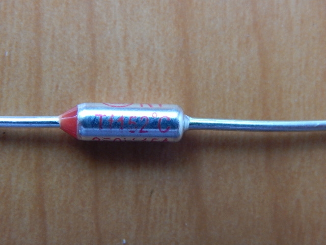 Термопредохранитель RY-01 152C 15A