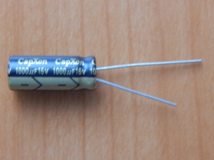 1000mkF  16v 105C CapXon LZ (компьютерный)