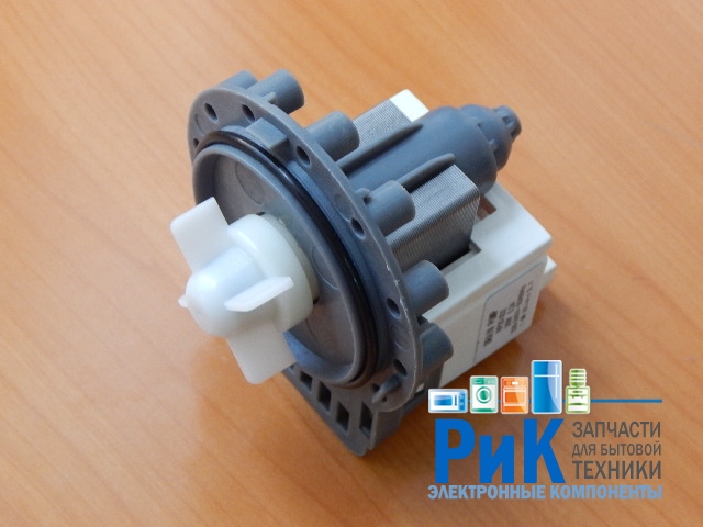 Насос Leili 30w на винтах, клеммы сзади раздельно  (RP25-3D2)