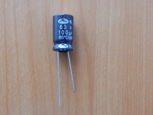 100mkF  63v 105C Samwha WL (компьютерный)