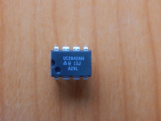 UC2842AN