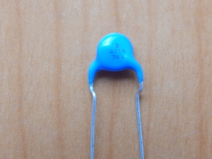 CAP    470pF 3000V 10% (471) (JYC3F471KCB065000B)
