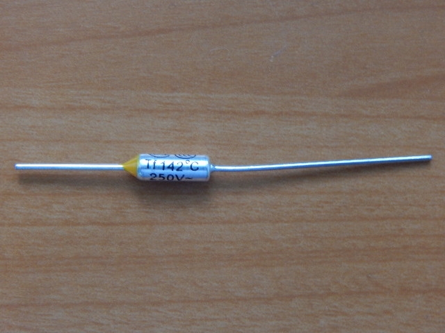 Термопредохранитель RY-01 142C 10A