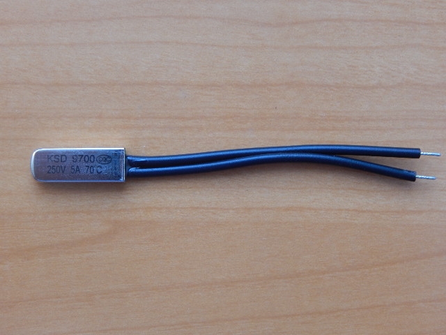 Термостат KSD9700 70C 5A (нормально замкнутый)
