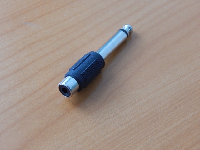 Переходник 6.35mm шт. моно - RCA гн. пластик  2-230