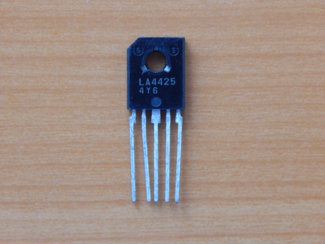 LA4425