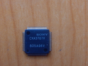 CXA3767R