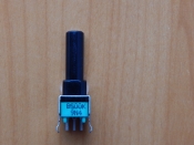 Резистор переменный 3-pin B500K 8x8mm L=30.2mm моно лыска  RV09BF-40E1N-215F-B500K-AC
