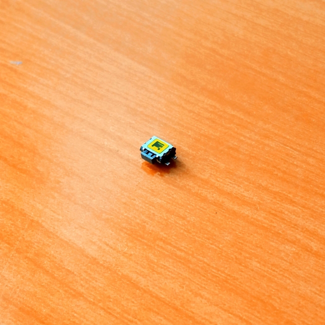 Кнопка 4-pin  3x3.5mm L=1.5mm SMD боковая  (№96a)