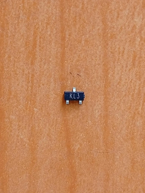 BAT54C (30V, 0.2A) (KL3)  SMD