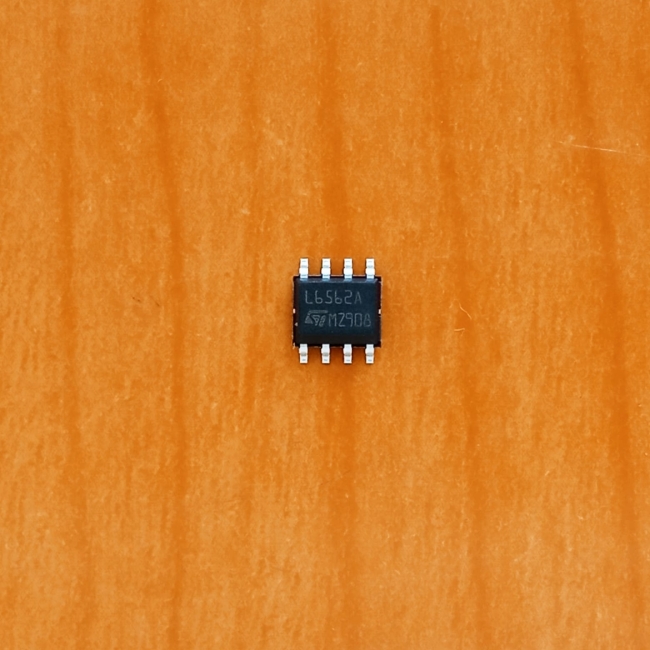 L6562AD