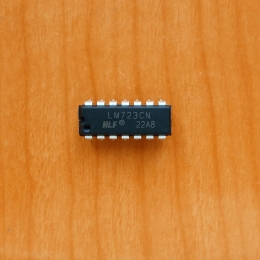 LM723CN