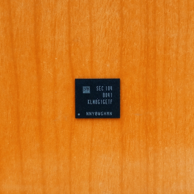 KLM8G1GETF-B041