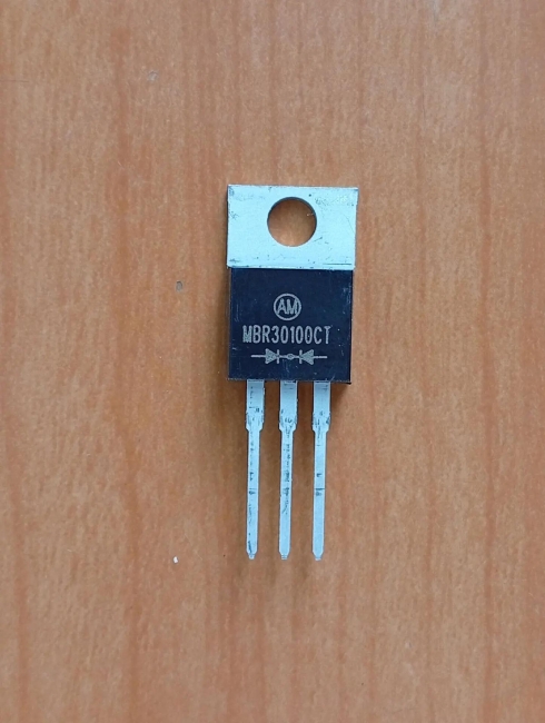 MBR30100CT (100V, 30A)