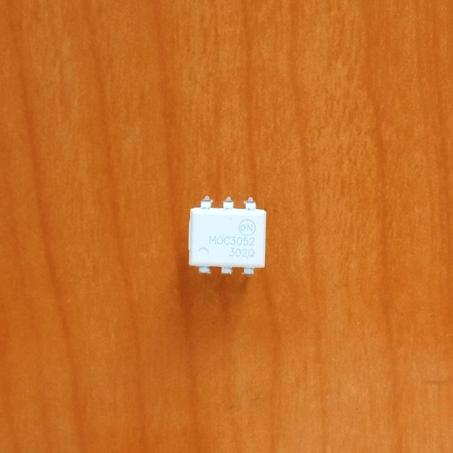 MOC3052M